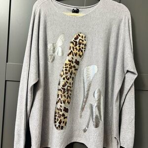 Chic Gray Sweater with Leopard and Metallic Accents